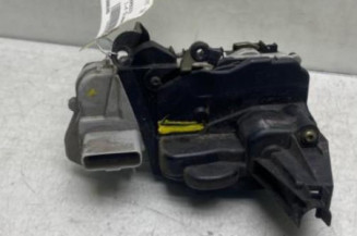 Serrure avant gauche PEUGEOT 307