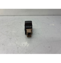 Bouton de warning NISSAN NOTE 2