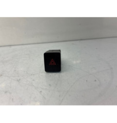 Bouton de warning NISSAN NOTE 2