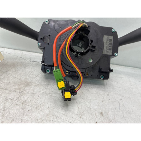 Com (Bloc Contacteur Tournant+Commodo Essuie Glace+Commodo Phare) CITROEN C2