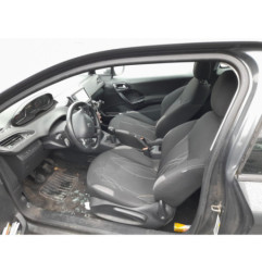 Interrupteur de leve vitre avant droit PEUGEOT 208 1