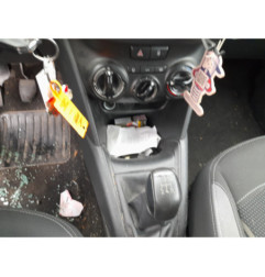 Interrupteur de leve vitre avant droit PEUGEOT 208 1