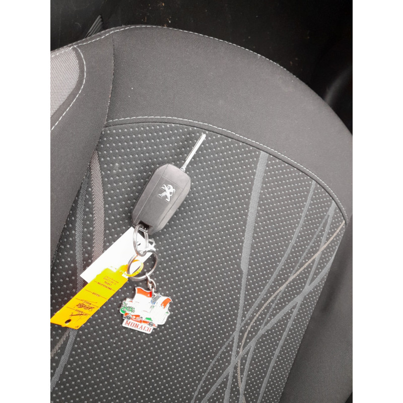 Interrupteur de leve vitre avant droit PEUGEOT 208 1 Photo n°14