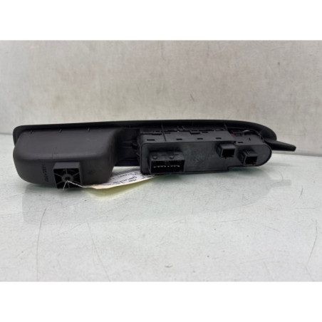 Interrupteur de leve vitre avant gauche CITROEN C4 2