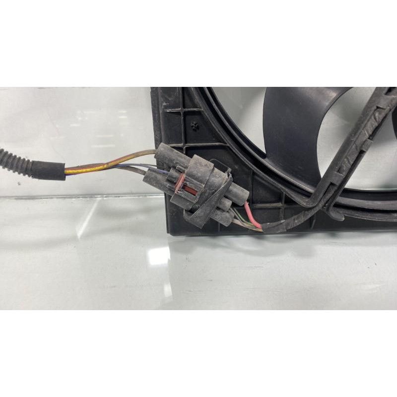 Moto ventilateur radiateur AUDI A1 1 Photo n°1