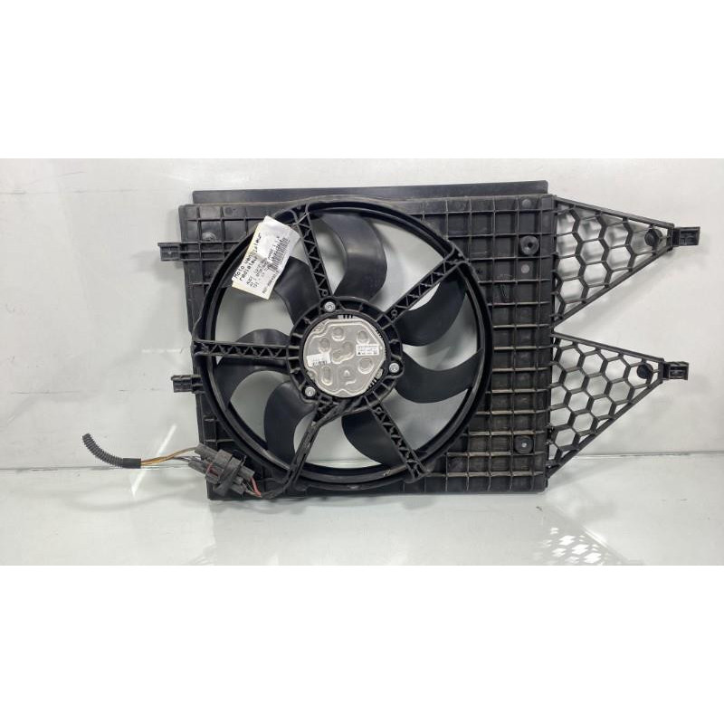 Moto ventilateur radiateur AUDI A1 1 Photo n°7