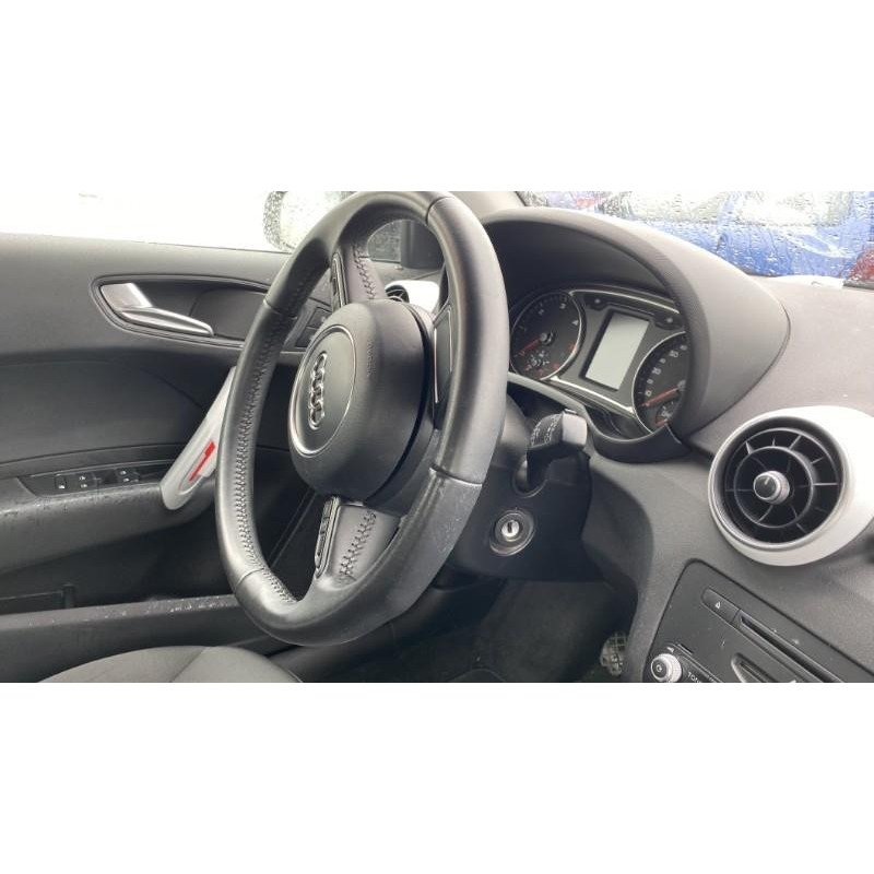 Moto ventilateur radiateur AUDI A1 1 Photo n°9