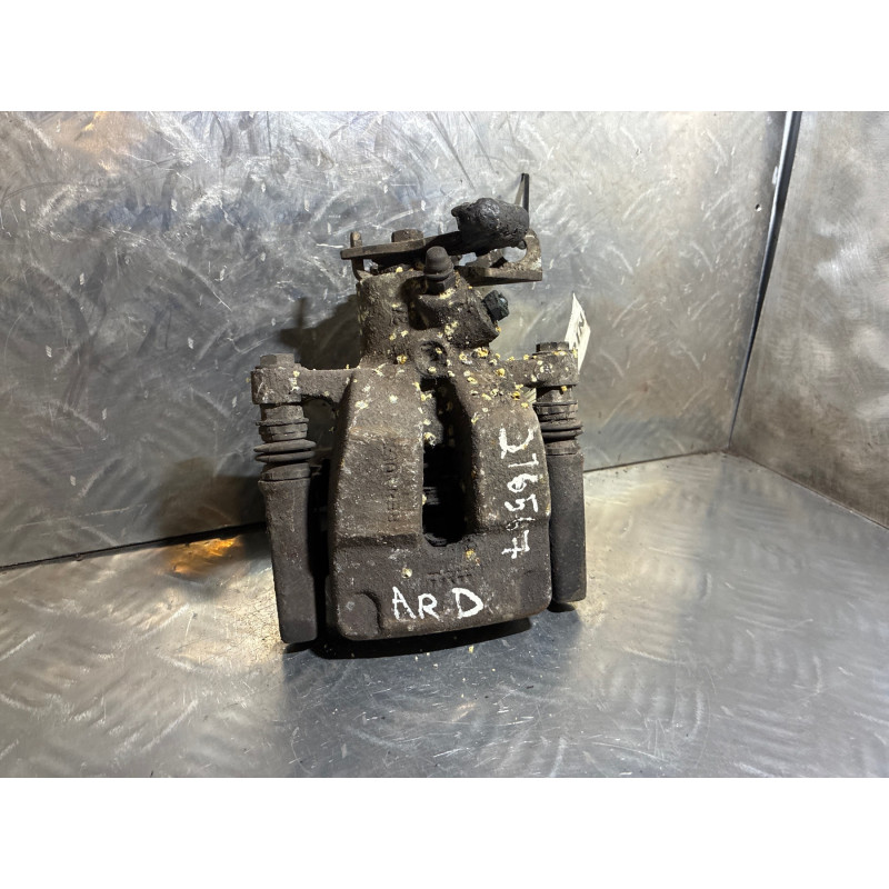Etrier arriere droit (freinage) RENAULT MEGANE 3 Photo n°3
