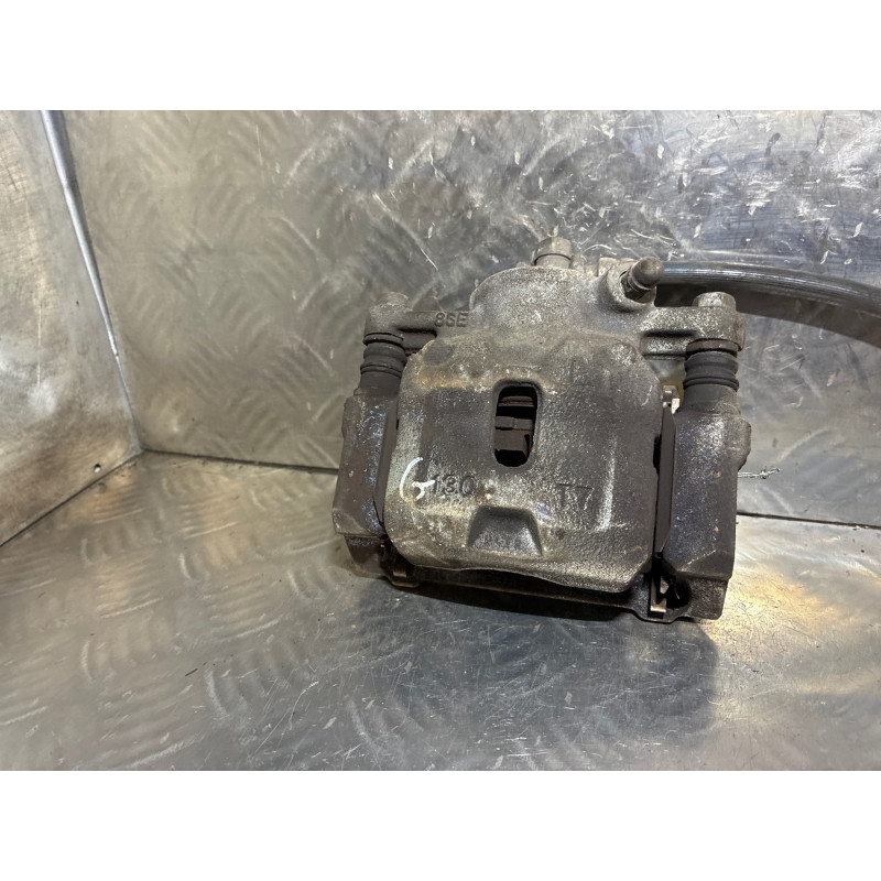 Etrier avant gauche (freinage) SUZUKI IGNIS 3 Photo n°3