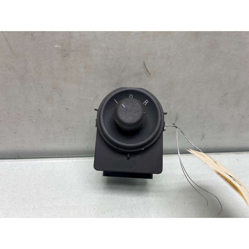 Commande retroviseurs OPEL MERIVA B Photo n°4