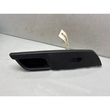 Interrupteur de leve vitre avant droit SUZUKI SWIFT 4