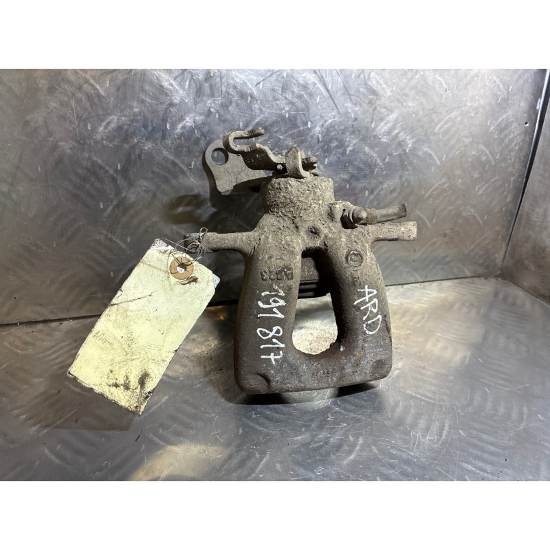 Etrier arriere droit (freinage) ALFA ROMEO 159 Photo n°3