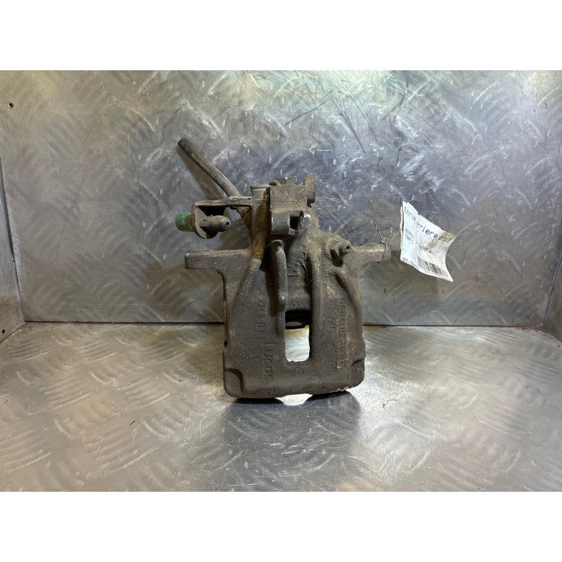 Etrier arriere droit (freinage) RENAULT TRAFIC 2 Photo n°1