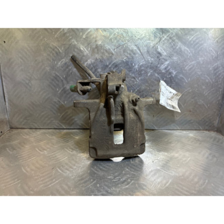 Etrier arriere droit (freinage) RENAULT TRAFIC 2 Photo n°1