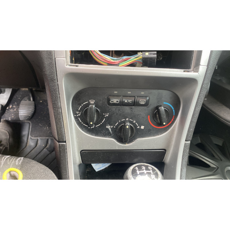 Bouchon de carburant PEUGEOT 307 Photo n°11
