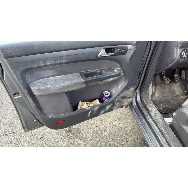 Trappe d'essence VOLKSWAGEN TOURAN 1 Photo n°13