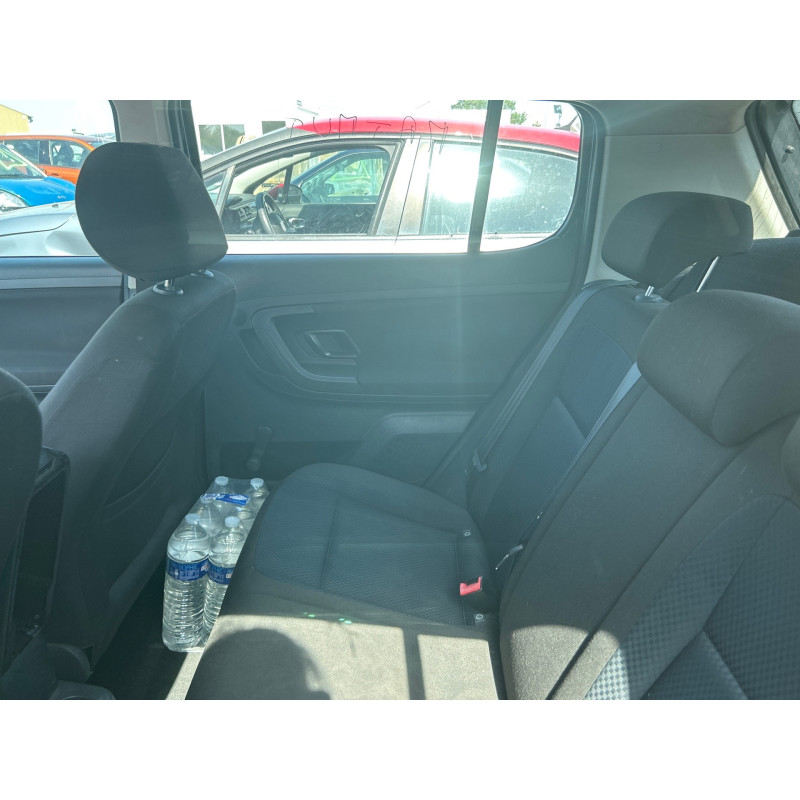 SKODA FABIA 2 PHASE 2 1.6 TDI - 16V TURBO Photo n°5