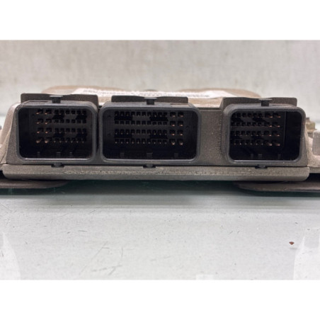 Calculateur moteur PEUGEOT 307 Photo n°1