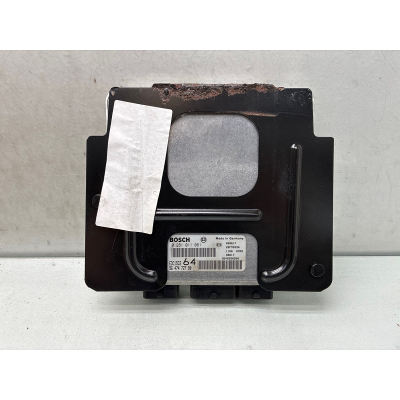 Calculateur moteur PEUGEOT 307 Photo n°3