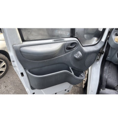Feu arriere stop central FORD TRANSIT 4