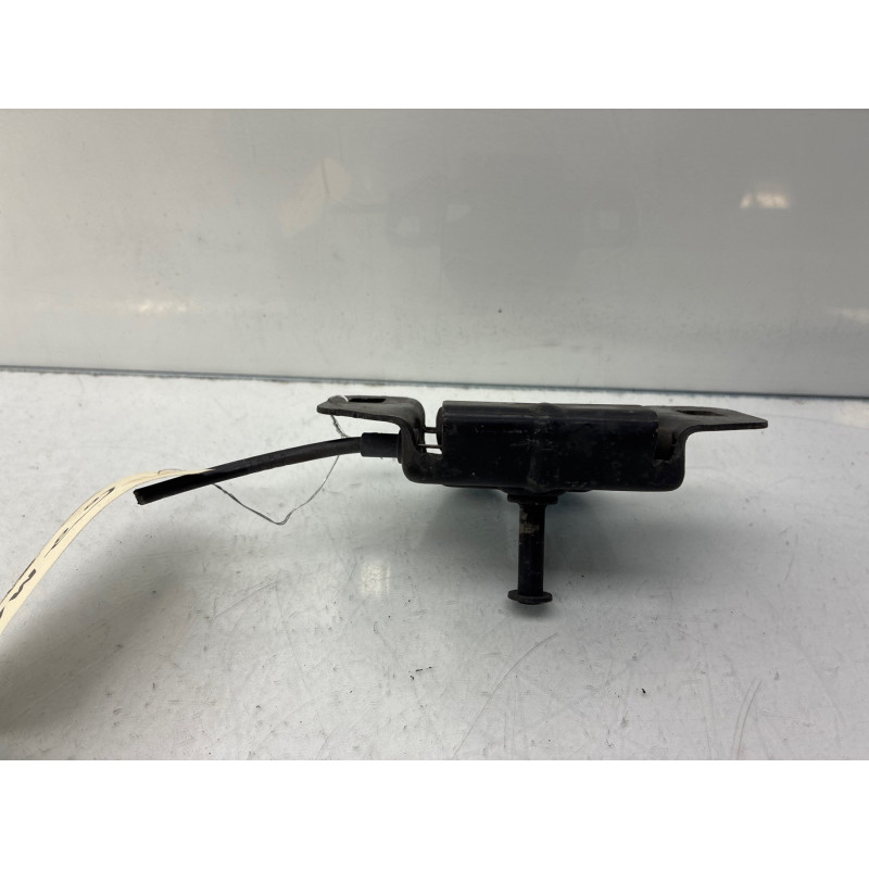 Fermeture de capot CHRYSLER PT CRUISER Photo n°3