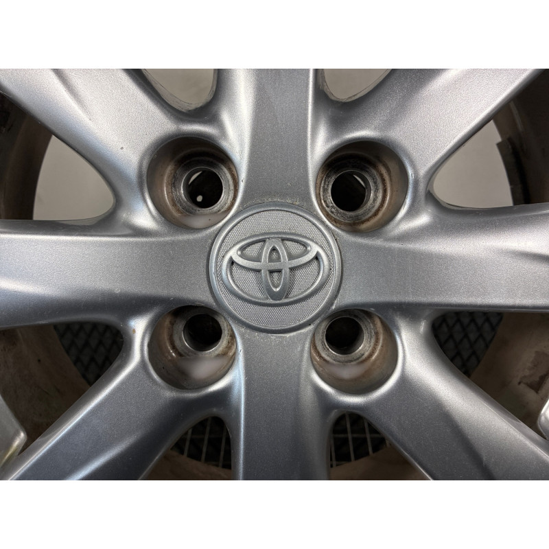 Jante TOYOTA YARIS 3 Photo n°3