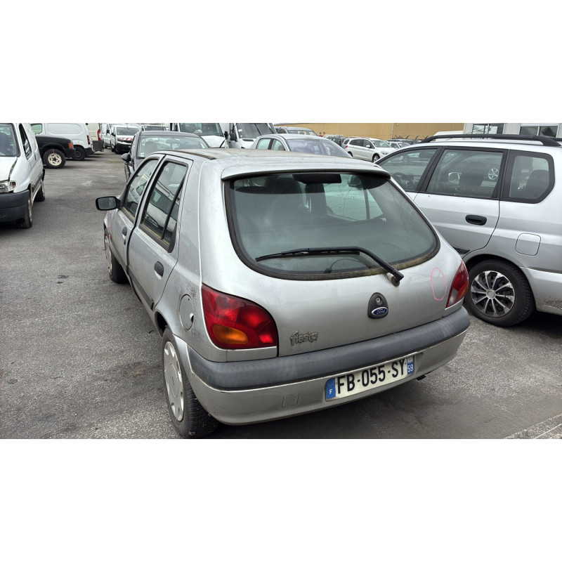 Bras essuie glace arriere FORD FIESTA 4 Photo n°8