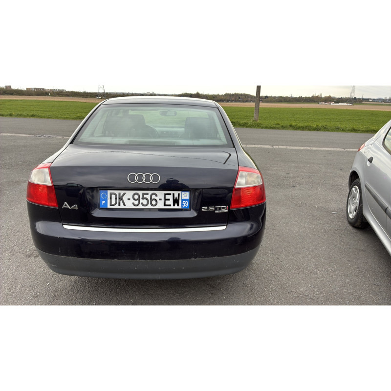 Vitre avant gauche AUDI A4 2 Photo n°19