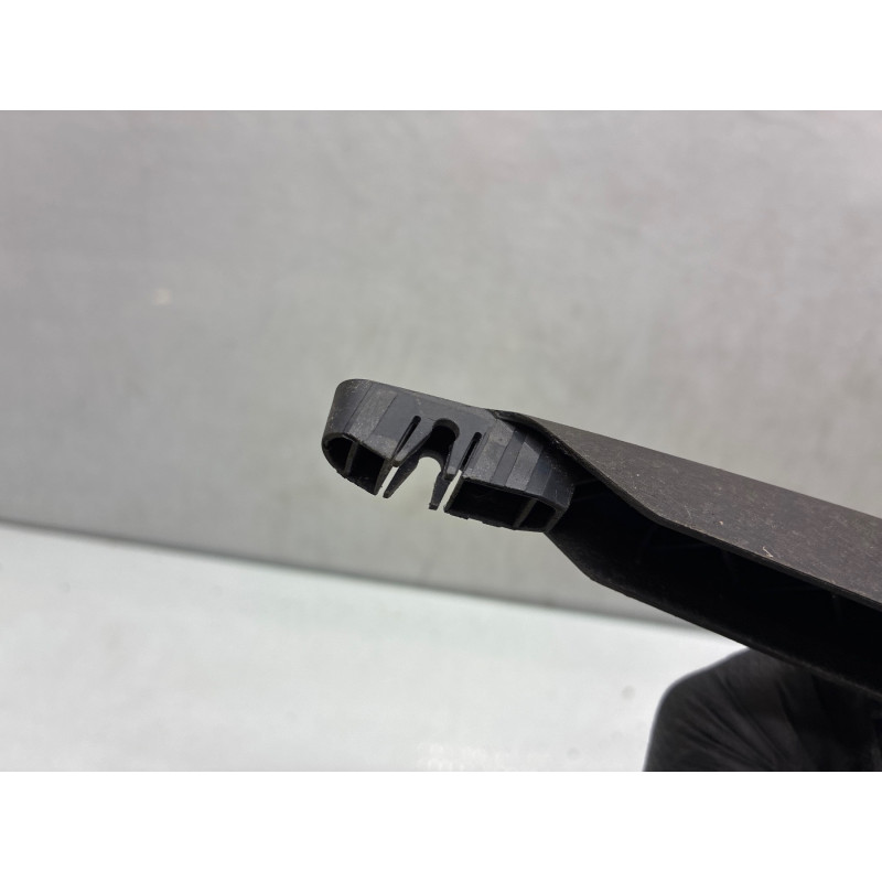 Bras essuie glace arriere RENAULT SCENIC 3 Photo n°1