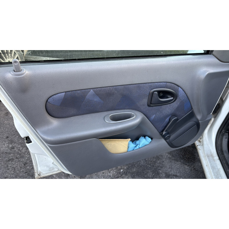 Boite de vitesses RENAULT CLIO 2 Photo n°13