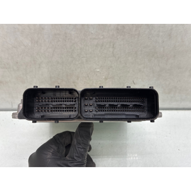 Calculateur moteur AUDI TT 2 Photo n°2
