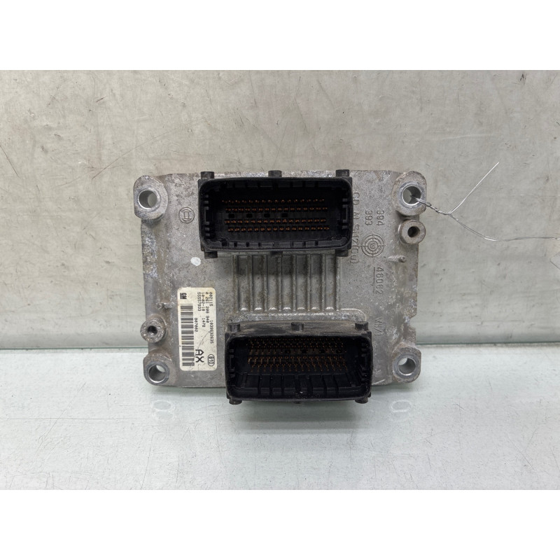Calculateur moteur OPEL CORSA D Photo n°3