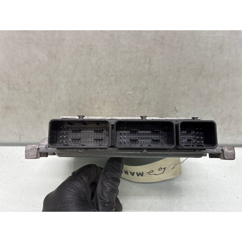 Calculateur moteur RENAULT MEGANE 3 Photo n°1