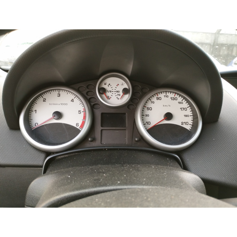 Vitre avant gauche PEUGEOT 207 Photo n°20