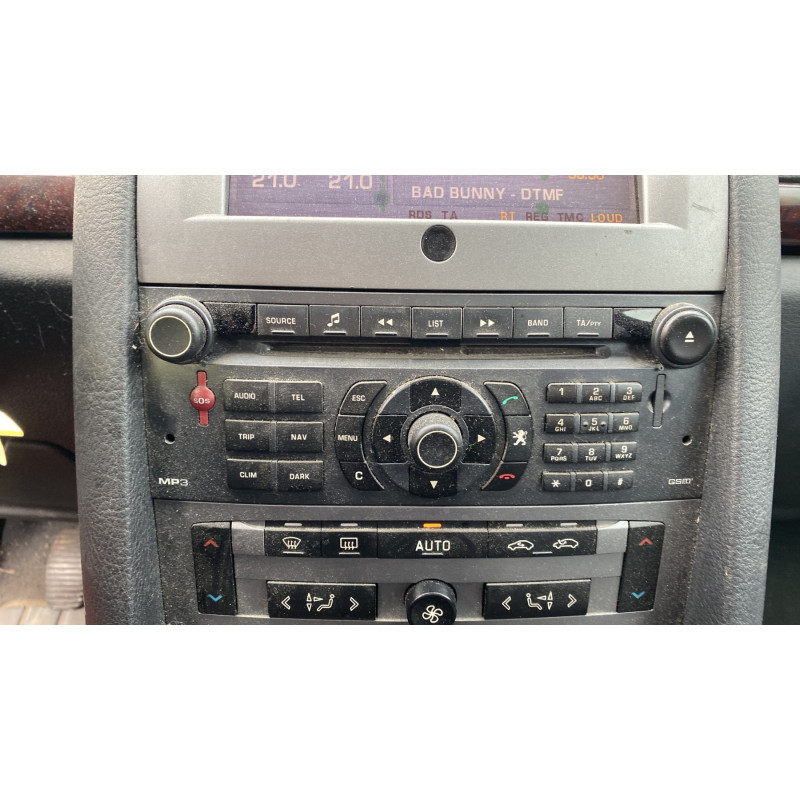 Porte avant droit PEUGEOT 407 Photo n°9