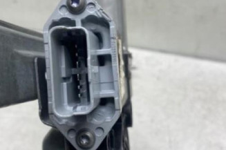 Leve vitre electrique avant gauche RENAULT CLIO 4