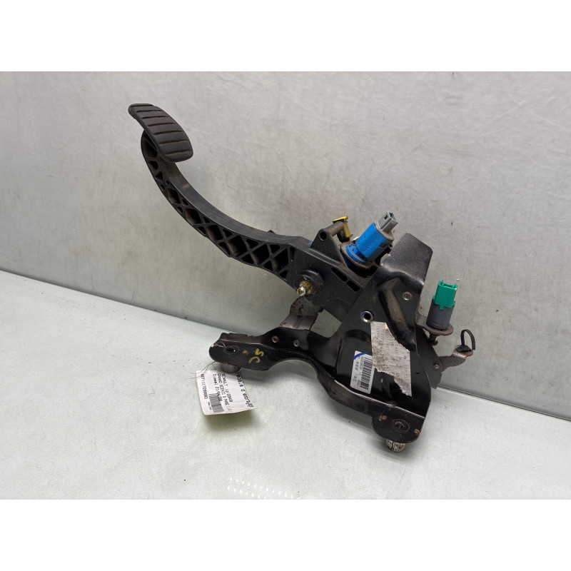 Pedale d'embrayage RENAULT GRAND SCENIC 3 Photo n°3