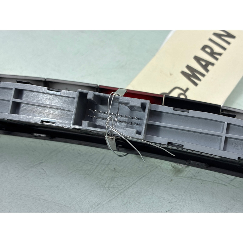 Bouton de warning FIAT TIPO 2 Photo n°3