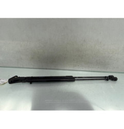 Verin de coffre SUZUKI SWIFT 4