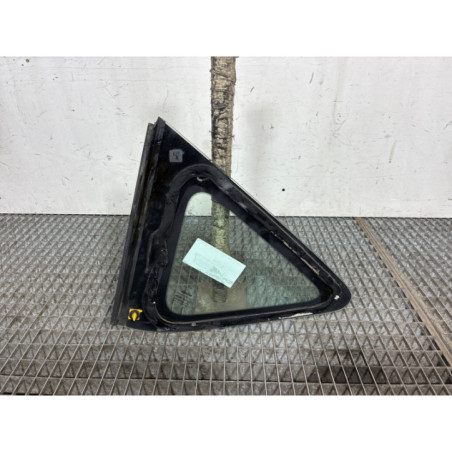Custode arriere droit NISSAN NOTE 2