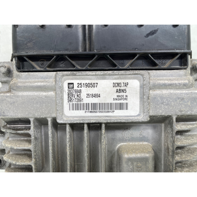 Calculateur moteur OPEL ANTARA Photo n°4