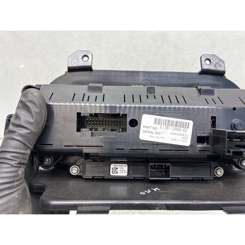 Commande chauffage FORD KA+ Photo n°4