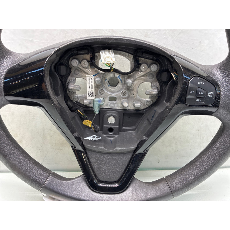 Volant FORD KA+ Photo n°2