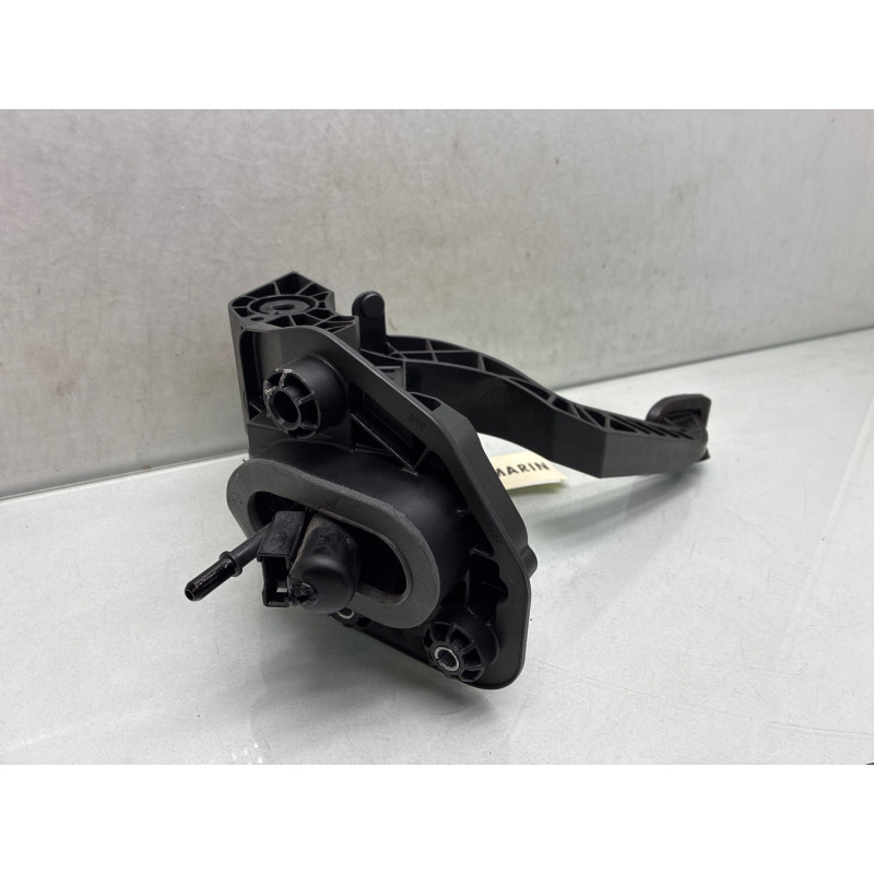Pedale d'embrayage FORD KA+ Photo n°3