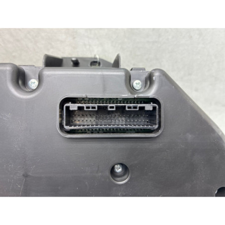Compteur TOYOTA AVENSIS 3 Photo n°1