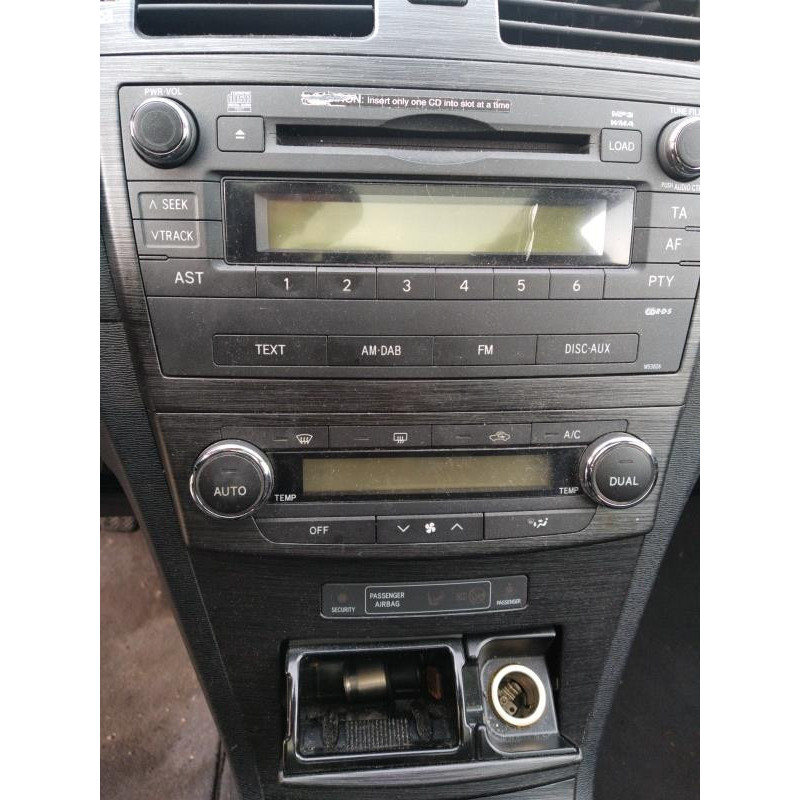 Compteur TOYOTA AVENSIS 3 Photo n°6