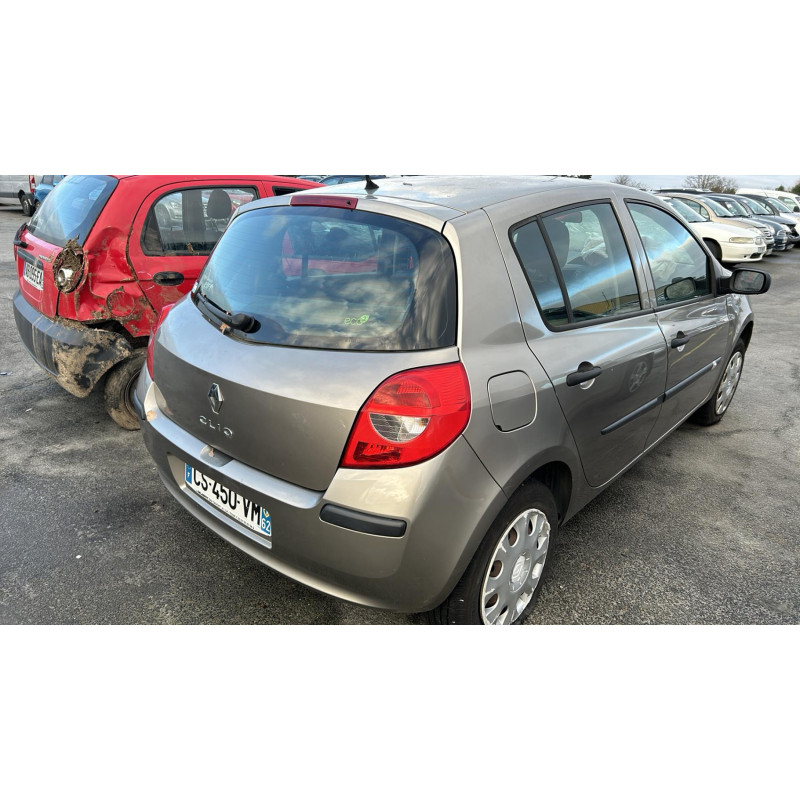 Compteur RENAULT CLIO 3 Photo n°11