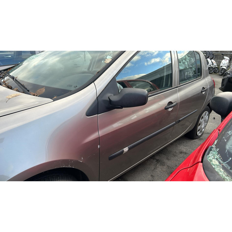 Compteur RENAULT CLIO 3 Photo n°17