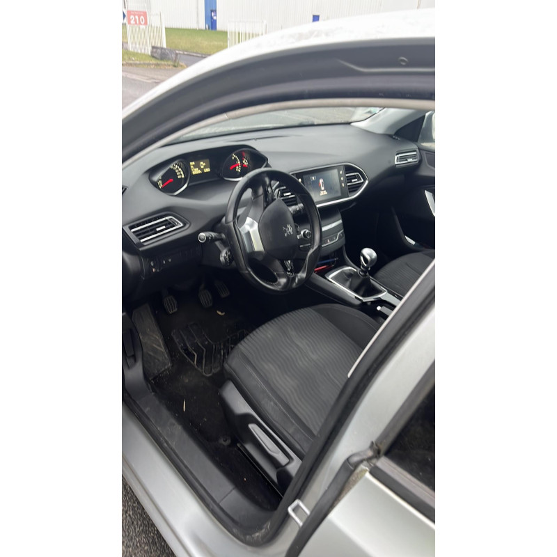 Etrier arriere gauche (freinage) PEUGEOT 308 2 SW Photo n°10