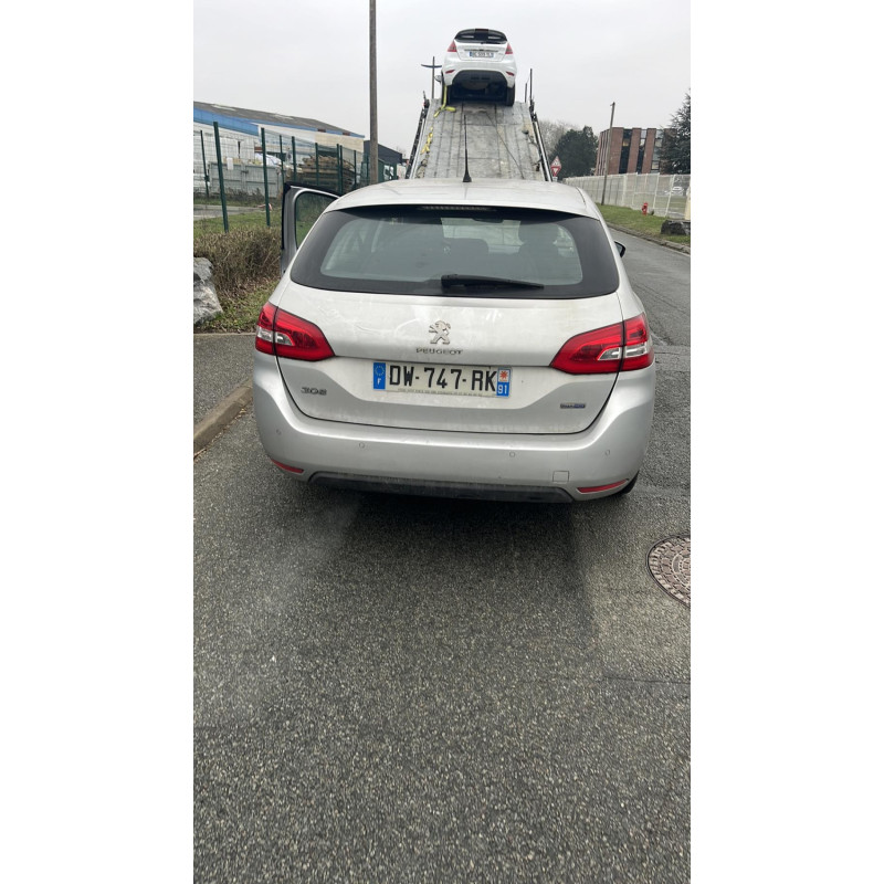 Etrier arriere gauche (freinage) PEUGEOT 308 2 SW Photo n°13